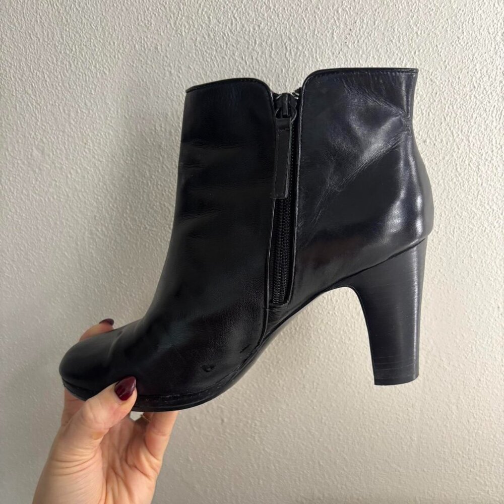 Lauren Ralph Lauren Marcy Ankle Boots 8.5B Black Leather 3 Inch Heel